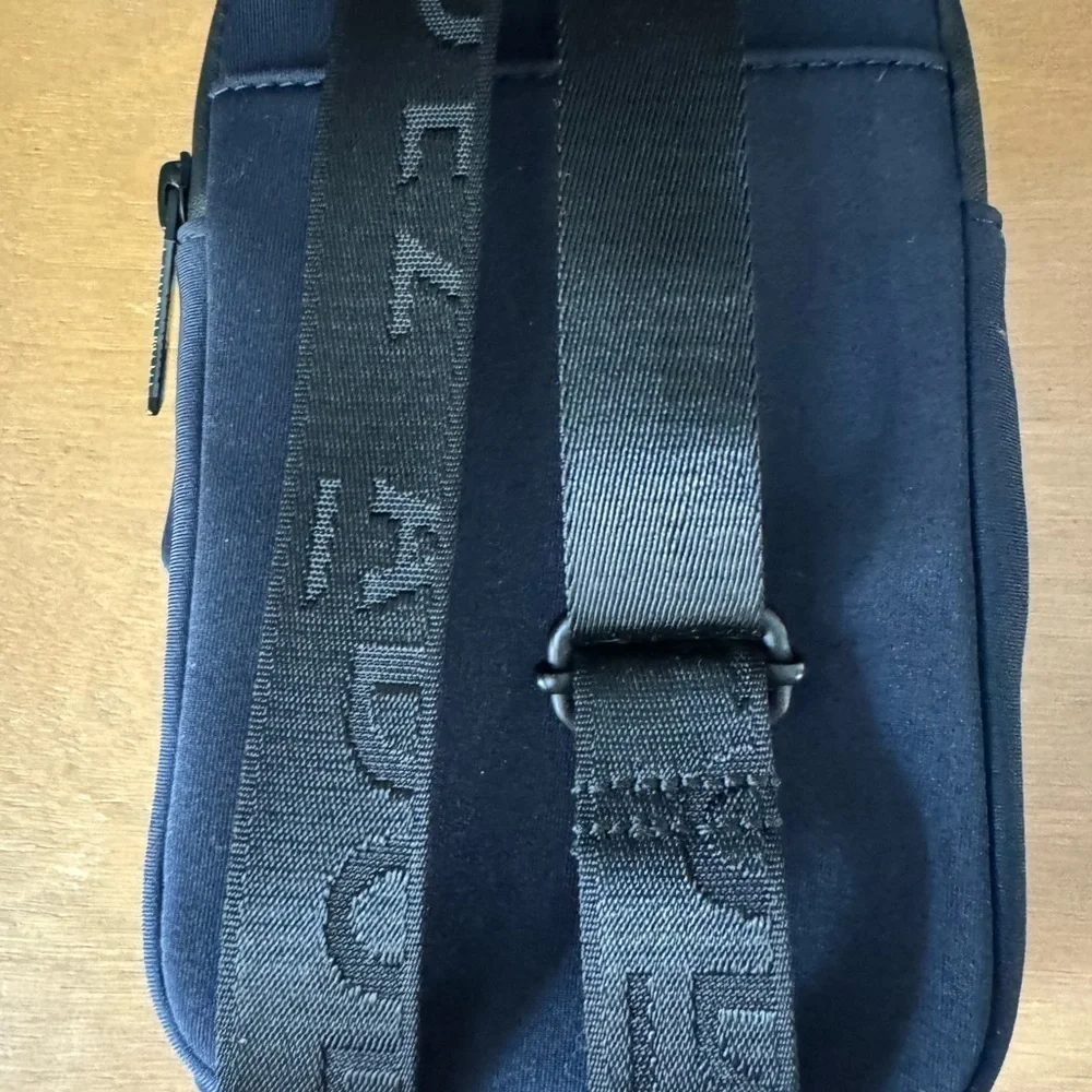 Adolfo Dominguez Unisex‎ Navy Blue Crossbody Wallet & Cell Phone Bag New No Tag